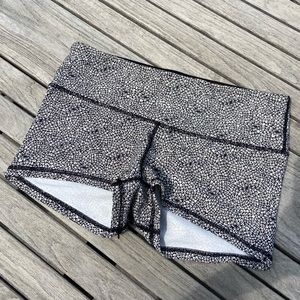 Patterned Lululemon Spandex Shorts